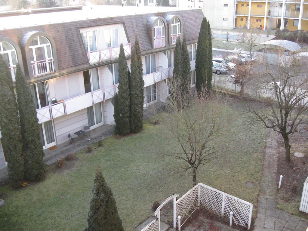 Holiday Apartments Warmbad 菲拉赫 客房 照片