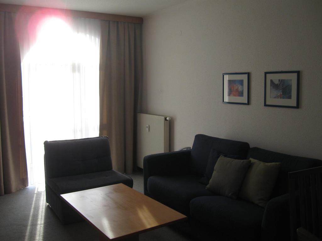 Holiday Apartments Warmbad 菲拉赫 客房 照片